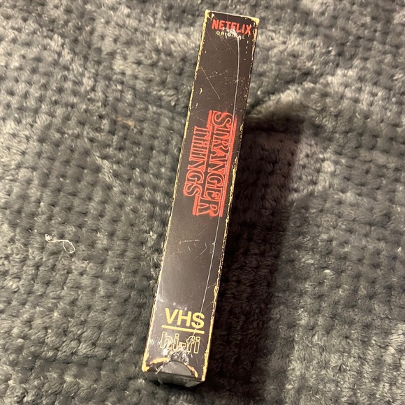 Stranger Things Box Set - Picture 3 of 3